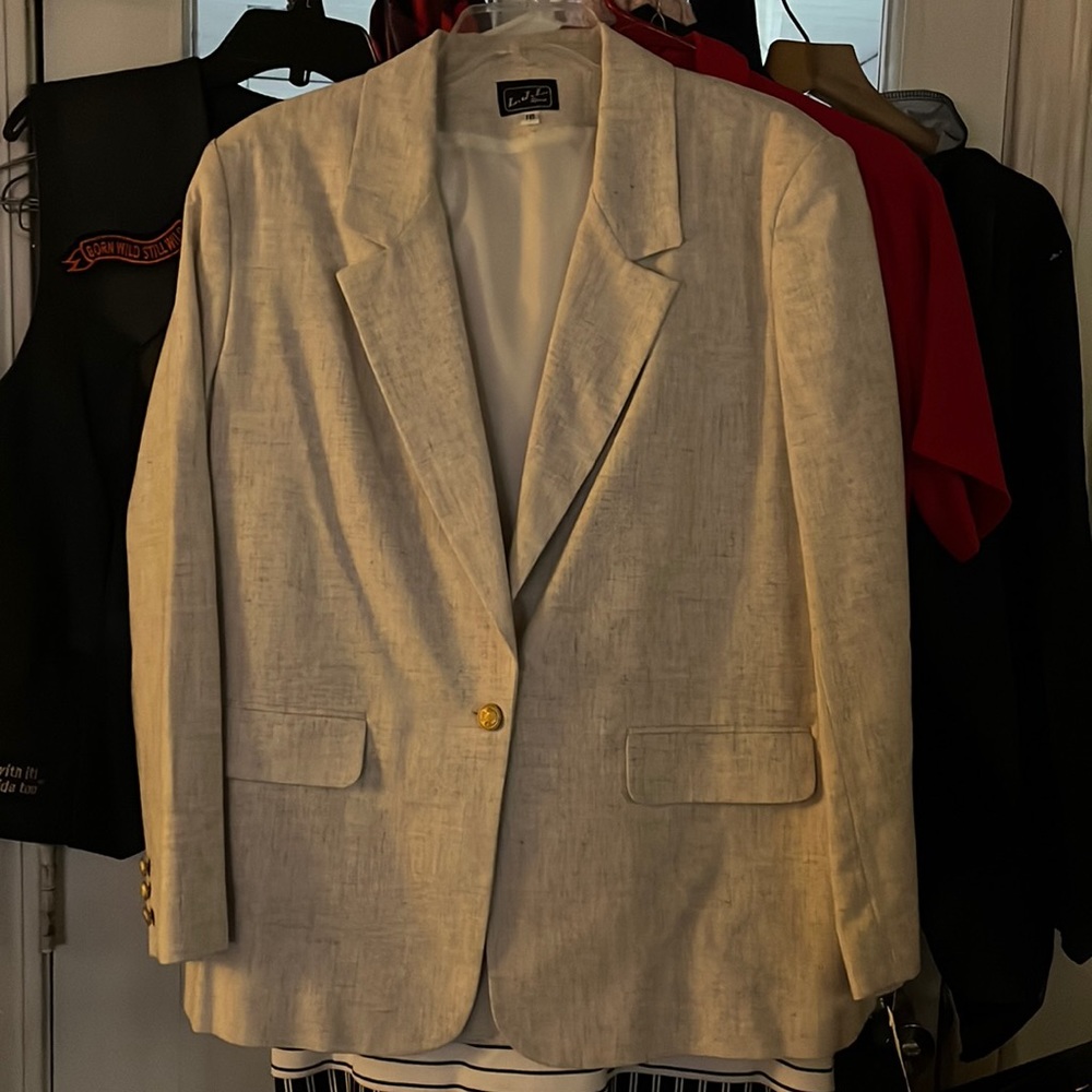 Size 16 Blazer